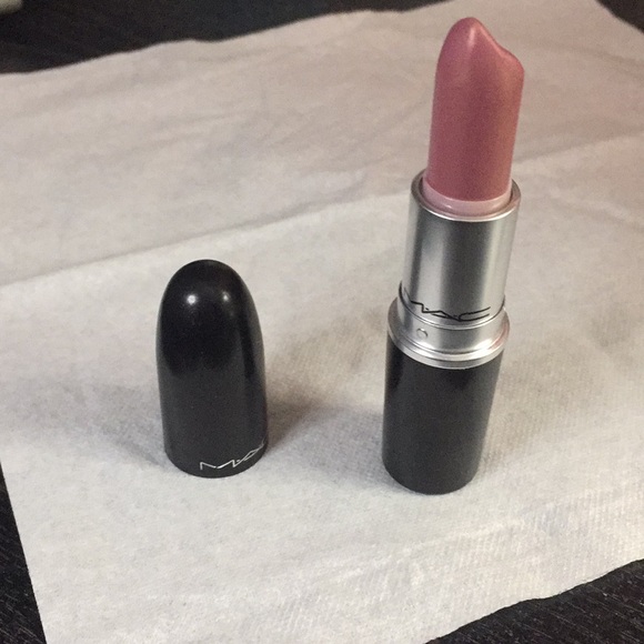 mac frost lipstick fabby